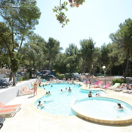 Camping Les Playes Six-Fours-les-Plages Exterior photo